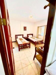 Family room (11)