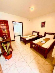 Family room (6)