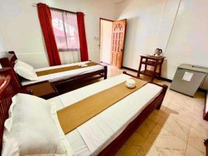 Standard twin room (3)